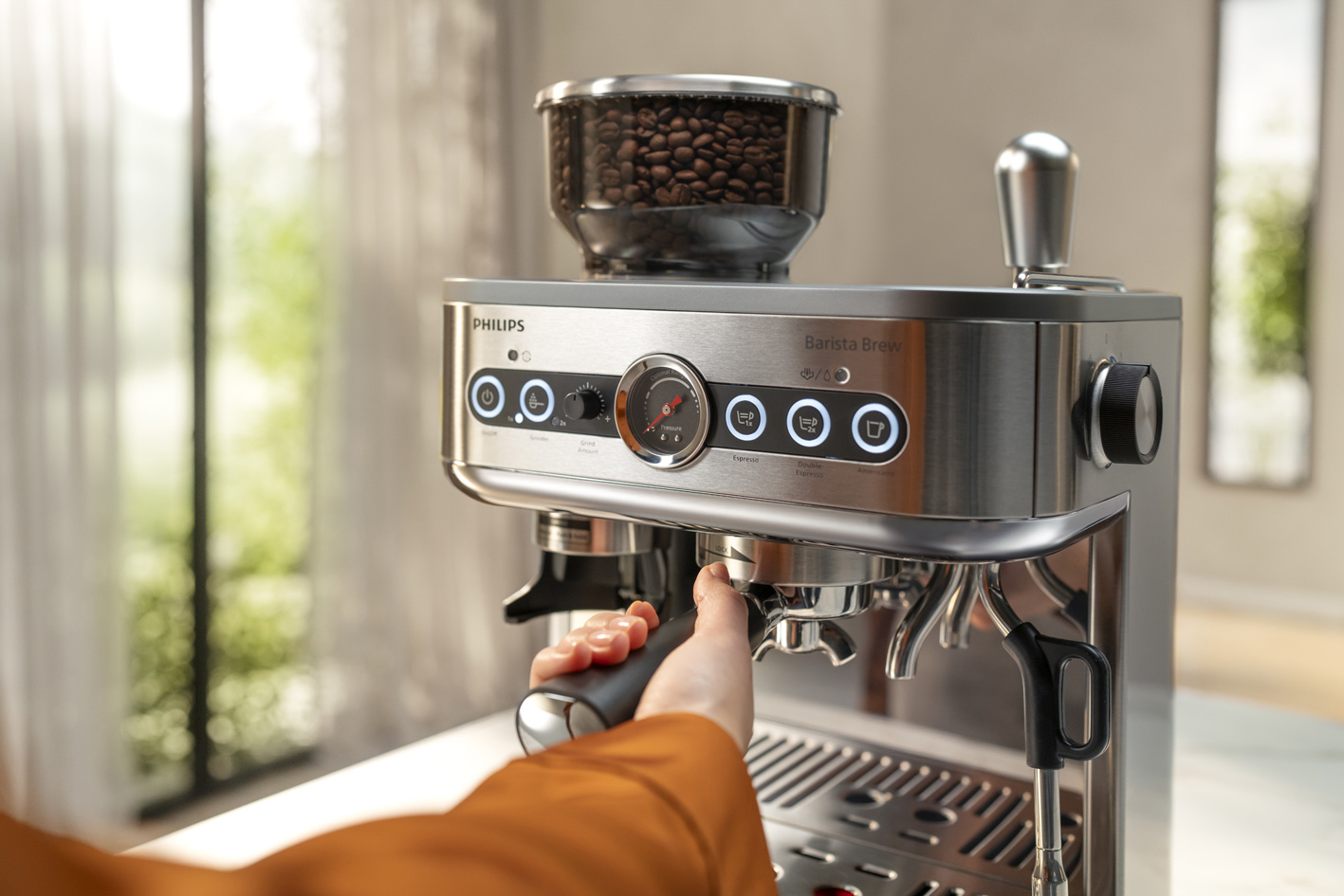 Pagatavojiet kafiju ar Philips Barista Brew